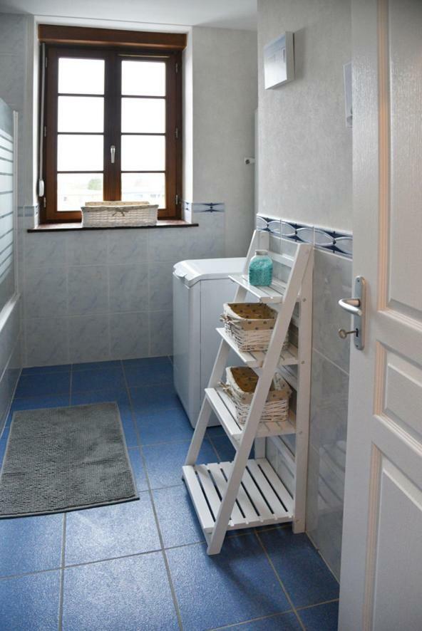 Ferienwohnung Les Pieds Dans L'Eau,La Tete Dans Les Nuages Luxeuil-les-Bains Exterior foto